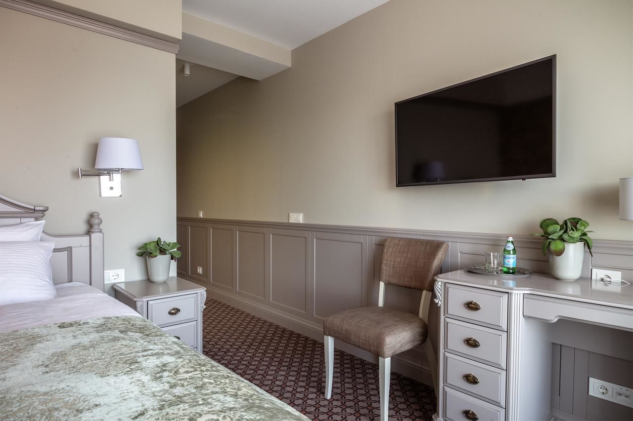 Отель Hotel Sinchronas Тельшяй-21